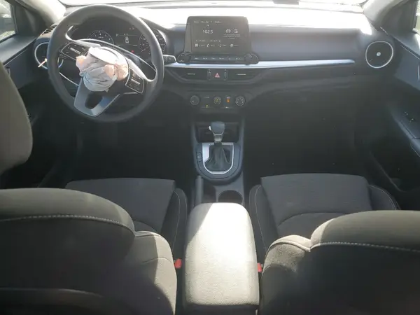 3KPF24AD3NE457316 2022 KIA FORTE - Image 8