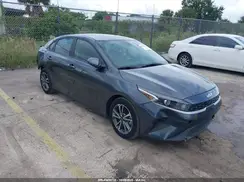 3KPF24AD3NE457994 2022 KIA FORTE
