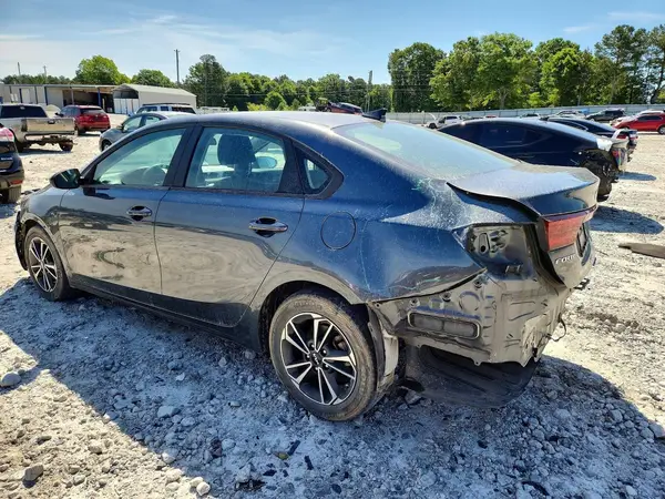 3KPF24AD3NE458000 2022 KIA FORTE - Image 2