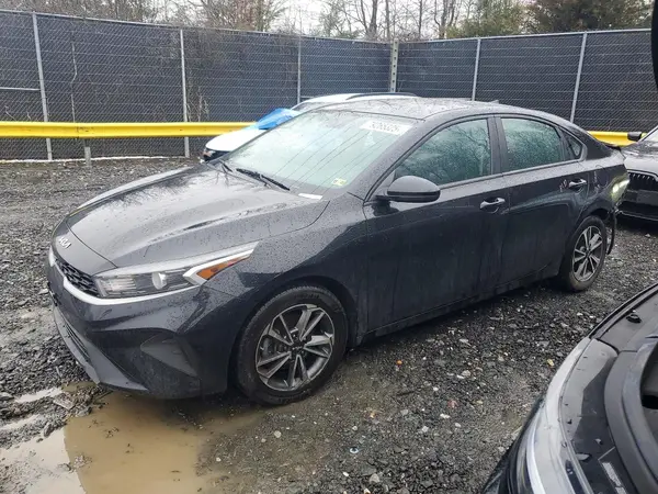 3KPF24AD3NE459132 2022 KIA FORTE - Image 1