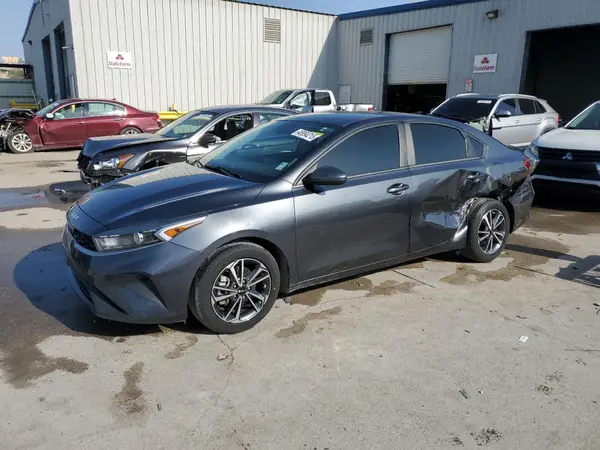 3KPF24AD3NE460152 2022 KIA FORTE - Image 1
