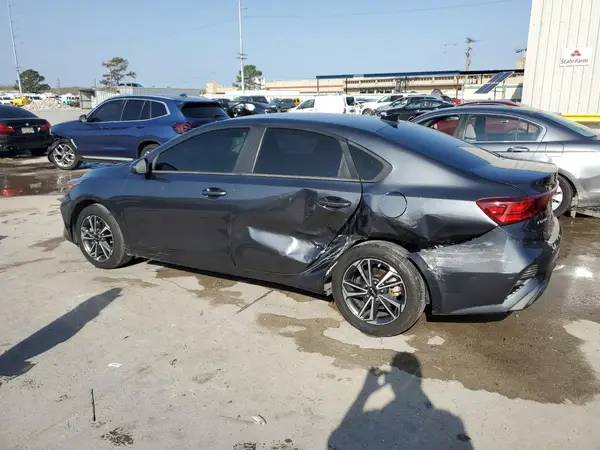 3KPF24AD3NE460152 2022 KIA FORTE - Image 2