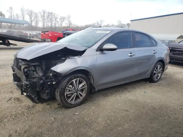 3KPF24AD3NE461463 2022 KIA FORTE - Image 1