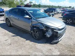 3KPF24AD3NE461480 2022 KIA FORTE
