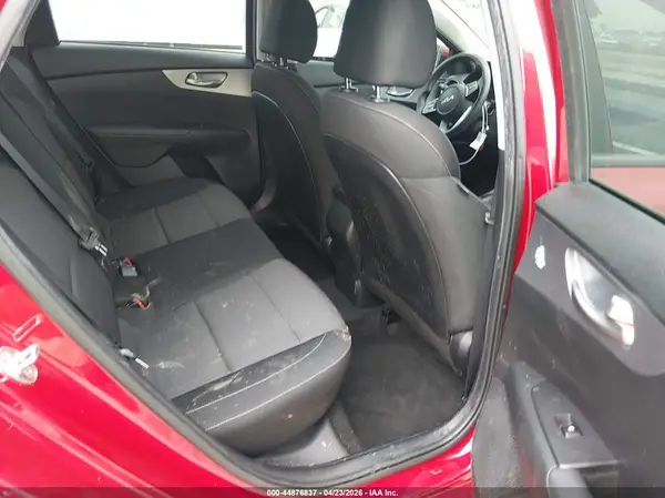 3KPF24AD3NE462824 2022 KIA FORTE - Image 8