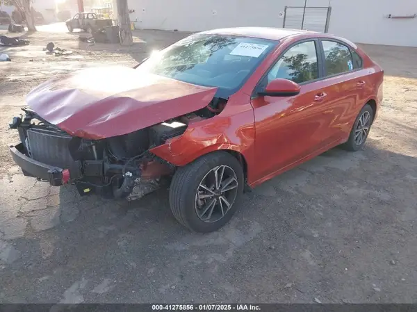 3KPF24AD3NE463343 2022 KIA FORTE - Image 2
