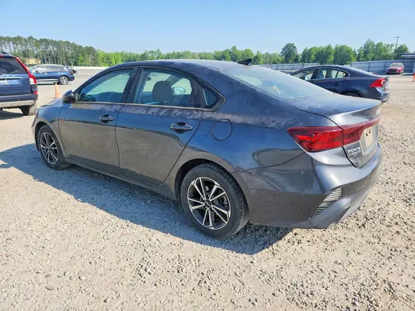 3KPF24AD3NE464329 2022 KIA FORTE - Image 2