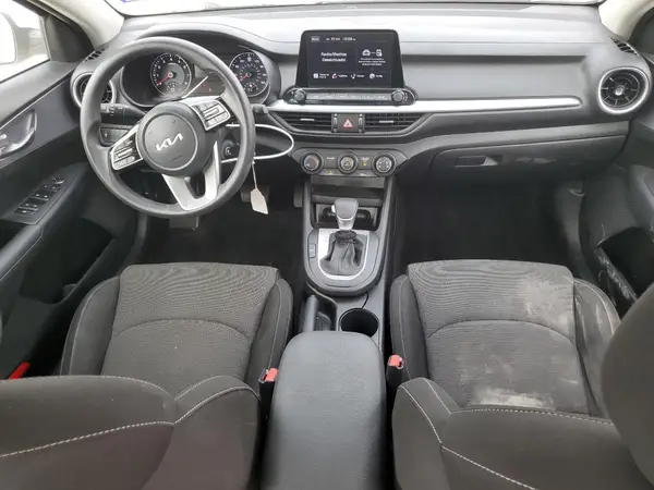 3KPF24AD3NE466078 2022 KIA FORTE - Image 8