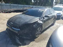 3KPF24AD3NE476884 2022 KIA FORTE