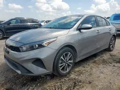 3KPF24AD3NE486525 2022 KIA FORTE