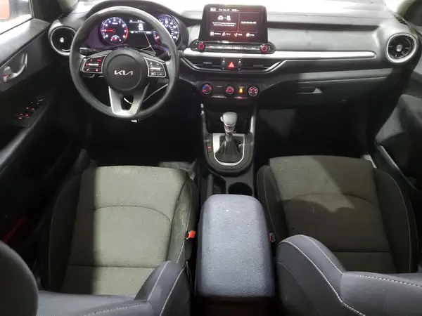 3KPF24AD3NE494429 2022 KIA FORTE - Image 8