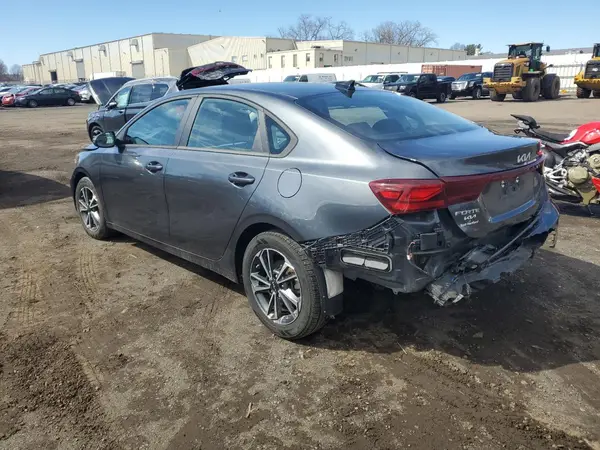 3KPF24AD3NE495340 2022 KIA FORTE - Image 2