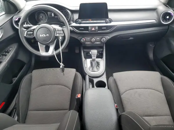 3KPF24AD3NE497721 2022 KIA FORTE - Image 8