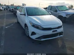 3KPF24AD3NE498898 2022 KIA FORTE