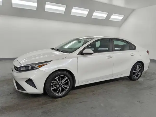 3KPF24AD3NE499534 2022 KIA FORTE - Image 1
