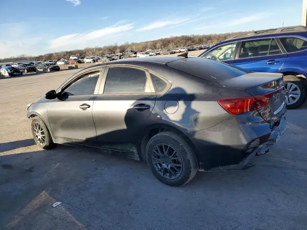 3KPF24AD3NE501086 2022 KIA FORTE - Image 2