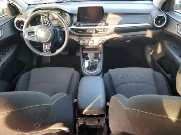 3KPF24AD3NE502111 2022 KIA FORTE - Image 8