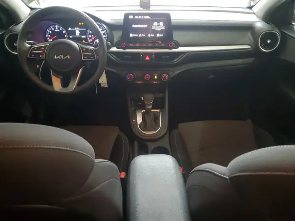 3KPF24AD3NE502819 2022 KIA FORTE - Image 8