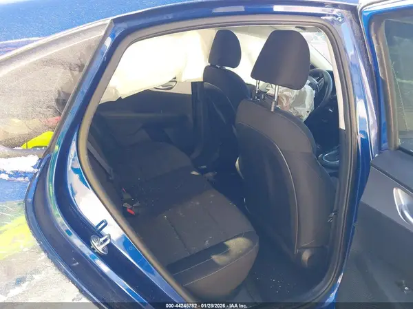 3KPF24AD3PE507389 2023 KIA FORTE - Image 8