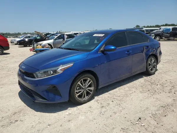 3KPF24AD3PE509448 2023 KIA FORTE - Image 1