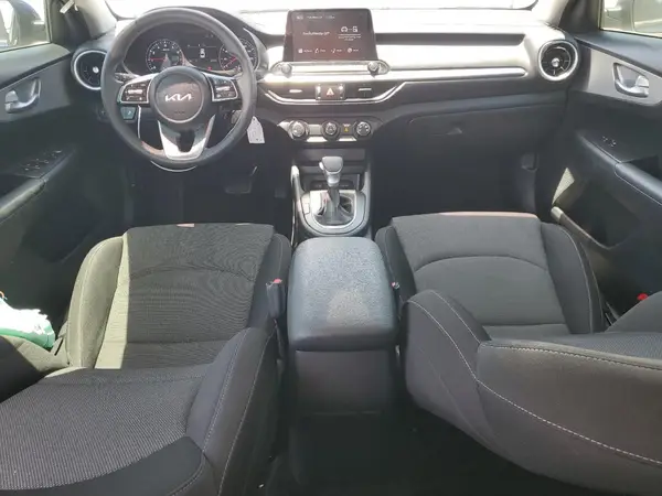 3KPF24AD3PE509448 2023 KIA FORTE - Image 8