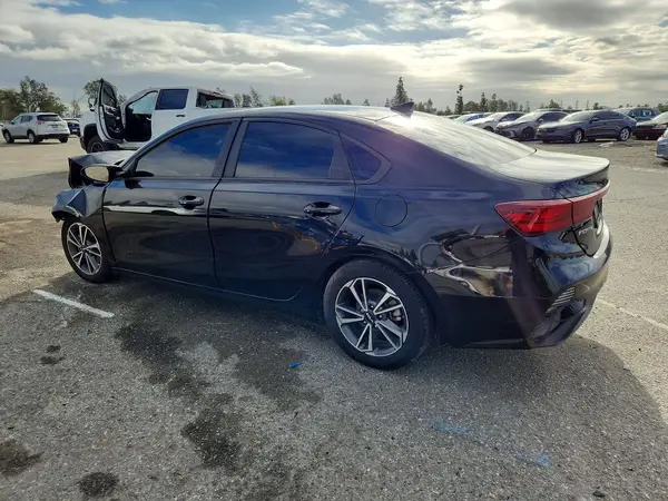 3KPF24AD3PE509689 2023 KIA FORTE - Image 2