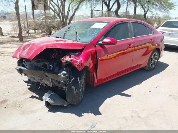 3KPF24AD3PE509773 2023 KIA FORTE - Image 2