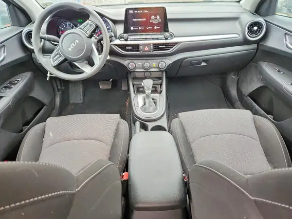 3KPF24AD3PE513418 2023 KIA FORTE - Image 8