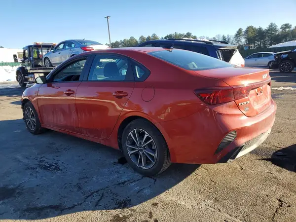 3KPF24AD3PE515072 2023 KIA FORTE - Image 2