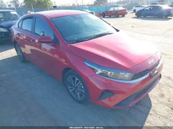 3KPF24AD3PE516898 2023 KIA FORTE - Image 1