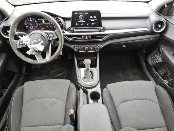 3KPF24AD3PE526296 2023 KIA FORTE - Image 8