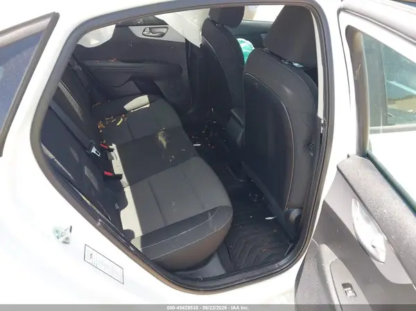 3KPF24AD3PE527285 2023 KIA FORTE - Image 8