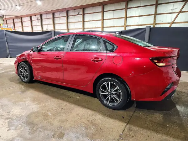3KPF24AD3PE527559 2023 KIA FORTE - Image 2