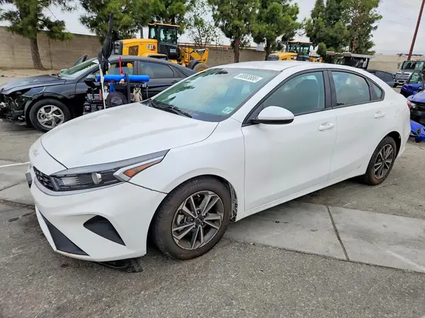 3KPF24AD3PE537699 2023 KIA FORTE - Image 1