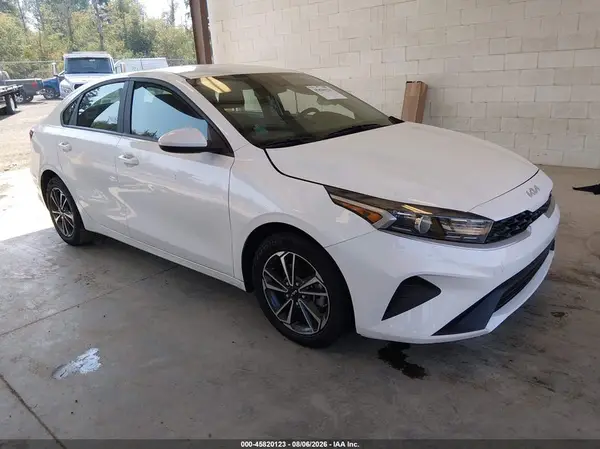 3KPF24AD3PE538951 2023 KIA FORTE - Image 1