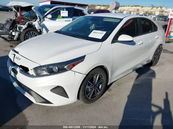 3KPF24AD3PE539081 2023 KIA FORTE - Image 2
