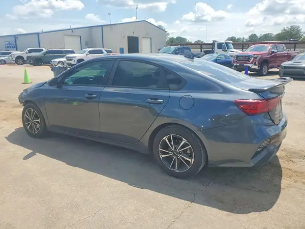 3KPF24AD3PE542160 2023 KIA FORTE - Image 2