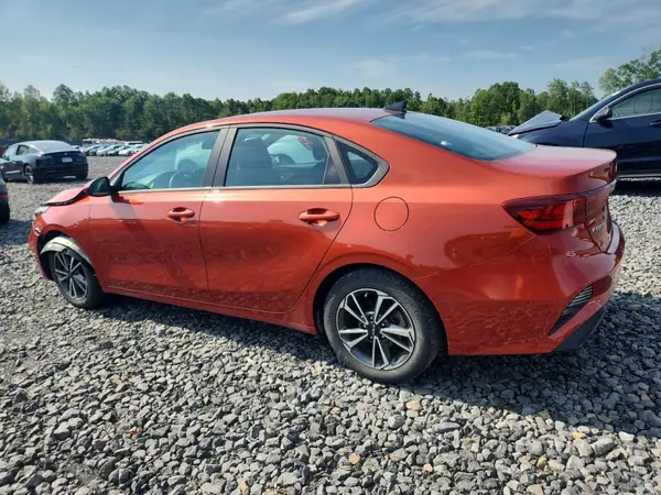 3KPF24AD3PE551246 2023 KIA FORTE - Image 2