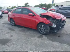 3KPF24AD3PE552221 2023 KIA FORTE