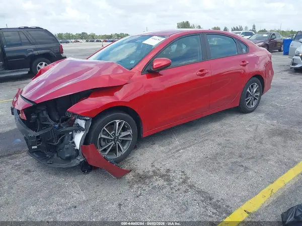 3KPF24AD3PE552221 2023 KIA FORTE - Image 2