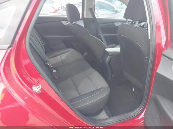 3KPF24AD3PE552221 2023 KIA FORTE - Image 8