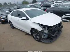 3KPF24AD3PE553806 2023 KIA FORTE