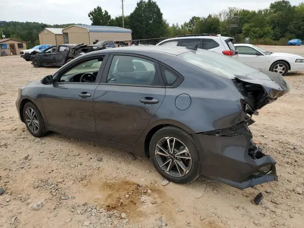 3KPF24AD3PE554390 2023 KIA FORTE - Image 2