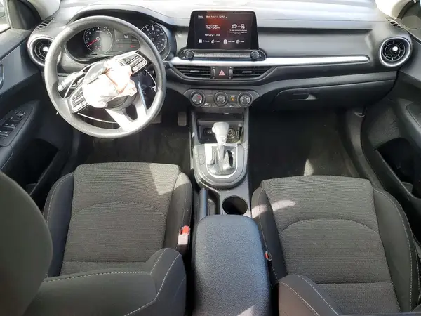 3KPF24AD3PE554745 2023 KIA FORTE - Image 8