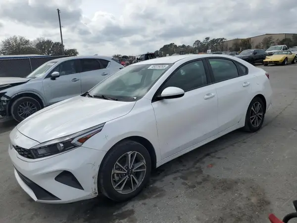 3KPF24AD3PE557256 2023 KIA FORTE - Image 1