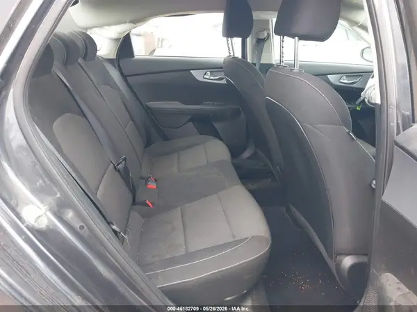3KPF24AD3PE567754 2023 KIA FORTE - Image 8