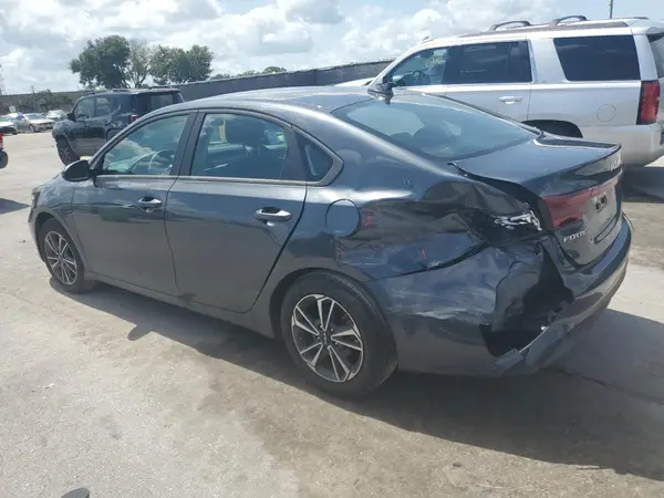 3KPF24AD3PE571173 2023 KIA FORTE - Image 2