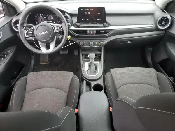 3KPF24AD3PE574459 2023 KIA FORTE - Image 8
