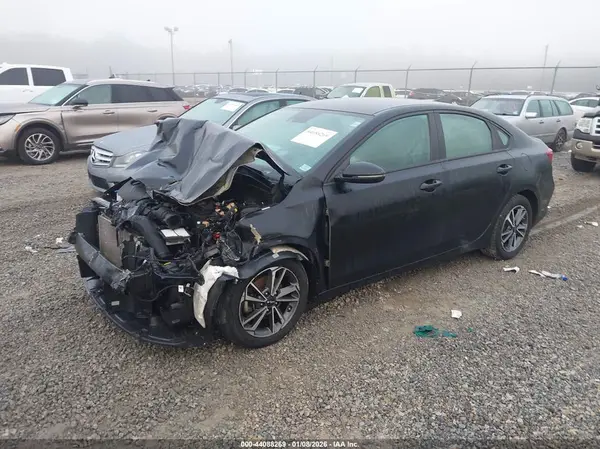 3KPF24AD3PE574719 2023 KIA FORTE - Image 2