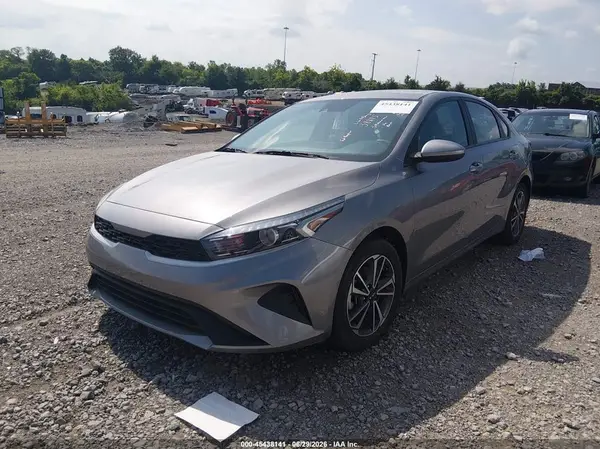 3KPF24AD3PE577748 2023 KIA FORTE - Image 2